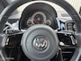 Volkswagen Up! 1.0 Club Edition BlueMotion 2015 / Stoelverwarming / Navigatie / Zwarte dakhemelel / NAP