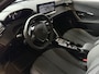 Peugeot 2008 1.2 HYBRID 145e ALLURE CARPLAY I-COCKPIT PEUGEOT NAVI 360.CAMERA ADAP.CRUISE ✅Top Auto's Wijchen , 30 Jaar Specialist in Peugeot : Alle Type's : Style / GT / GT-Line / Allure / Business / Active / Zowel PHEV / HEV / MHEV / Benzine ✅