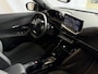 Peugeot 2008 1.2 HYBRID 145e ALLURE CARPLAY I-COCKPIT PEUGEOT NAVI 360.CAMERA ADAP.CRUISE ✅Top Auto's Wijchen , 30 Jaar Specialist in Peugeot : Alle Type's : Style / GT / GT-Line / Allure / Business / Active / Zowel PHEV / HEV / MHEV / Benzine ✅