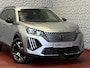 Peugeot 2008 1.2 HYBRID 145e ALLURE CARPLAY I-COCKPIT PEUGEOT NAVI 360.CAMERA ADAP.CRUISE ✅Top Auto's Wijchen , 30 Jaar Specialist in Peugeot : Alle Type's : Style / GT / GT-Line / Allure / Business / Active / Zowel PHEV / HEV / MHEV / Benzine ✅