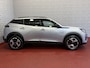 Peugeot 2008 1.2 HYBRID 145e ALLURE CARPLAY I-COCKPIT PEUGEOT NAVI 360.CAMERA ADAP.CRUISE ✅Top Auto's Wijchen , 30 Jaar Specialist in Peugeot : Alle Type's : Style / GT / GT-Line / Allure / Business / Active / Zowel PHEV / HEV / MHEV / Benzine ✅