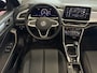 Volkswagen T-Roc Cabrio TSI VIR.COCKPIT CARPLAY NAVI IQ.LED STOEL/STUUR.VERW DAB ADAP.CRUISE ✅Top Auto's Wijchen. 30 Jaar Specialist in Volkswagen : Alle Type's : R-Line Edition / Style / First Edition / Highline / Life , Zowel PHEV / HEV / MHEV / Benzine ✅
