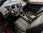 Volkswagen T-Roc Cabrio TSI 110 PK NAVI IQ.LED STOEL/STUUR.VERW DAB ADAP.CRUISE VIR.COCKPIT CARPLAY ✅Top Auto's Wijchen. 30 Jaar Specialist in Volkswagen : Alle Type's : R-Line Edition / Style / First Edition / Highline / Life , Zowel PHEV / HEV / MHEV / Benzine ✅