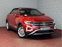 Volkswagen T-Roc Cabrio TSI 110 PK NAVI IQ.LED STOEL/STUUR.VERW DAB ADAP.CRUISE VIR.COCKPIT CARPLAY ✅Top Auto's Wijchen. 30 Jaar Specialist in Volkswagen : Alle Type's : R-Line Edition / Style / First Edition / Highline / Life , Zowel PHEV / HEV / MHEV / Benzine ✅