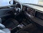 Volkswagen Tiguan 1.5 eHYBRID 272 PK R-LINE VW.TREKHAAK BLACK PANO XL.NAVI STOEL/STUUR VERW. BLACK.STYLE 360.CAM ELEK.KLEP MATRIX.LED 20''LMV MASSAGE SCHUIFDAK PHEV PLUG IN HYBRID ✅Top Auto's Wijchen , 30 Jaar Specialist in Volkswagen  : Alle Type's : R-Line Edition / Style / First Edition / Highline / Life , Zowel PHEV / HEV / MHEV / Benzine ✅