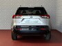 Toyota RAV4 2.5 PHEV AWD 306PK ✅gloednieuw ✅ | Trekgew. 1500KG | Head-up display | Camera | Full LED | Elektrische achterklep | Stuur/Stoelverwarming voor+achter PHEV PLUG IN