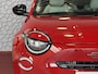 Fiat 600 1.2 HYBRID LA PRIMA CAMERA CARPLAY ADAP.CRUISE STOELVERW. ELEK.KLEP LEER MASSAGE ELEK.STOEL 18''LMV ✅ Top Auto Fiat Wijchen , 30 Jaar ervaring in Fiat , Wij leveren de : Icon / La Prima / Pop / Sport . Urban / Benzine / Hybrid . Met Fabrieksgarantie ✅