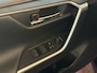 Toyota RAV4 2.5 PHEV AWD 306PK ✅gloednieuw ✅ | Trekgew. 1500KG | Head-up display | Camera | Full LED | Elektrische achterklep | Stuur/Stoelverwarming voor+achter PHEV PLUG IN