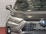 Toyota RAV4 2.5 PHEV AWD 306PK ✅gloednieuw ✅ | Trekgew. 1500KG | Head-up display | Camera | Full LED | Elektrische achterklep | Stuur/Stoelverwarming voor+achter PHEV PLUG IN