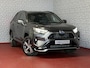 Toyota RAV4 2.5 PHEV AWD 306PK ✅gloednieuw ✅ | Trekgew. 1500KG | Head-up display | Camera | Full LED | Elektrische achterklep | Stuur/Stoelverwarming voor+achter PHEV PLUG IN