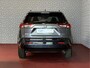Toyota RAV4 2.5 PHEV AWD 306PK ✅gloednieuw ✅ | Trekgew. 1500KG | Head-up display | Camera | Full LED | Elektrische achterklep | Stuur/Stoelverwarming voor+achter PHEV PLUG IN