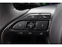 Toyota Yaris 1.5 Hybrid 130 Executive | €3.000,- Korting | Dodehoek detectie | Apple Carplay / Android Auto | Stoel-/stuurverwarming | Parkeersensoren voor/achter | 17 inch