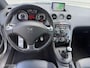 Peugeot RCZ 1.6 THP 2012 Wit Metallic / Leer / Stoelverwarming / PDC / 19” / Navigatie / NAP