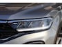 Volkswagen T-Roc 1.0 TSI Life 110pk I Trekhaak | ACC | Navi I LED I Cruise I Carplay I Virtual | 1e eigenaar