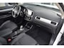 Mitsubishi Outlander 2.0 PHEV instyle+ | Trekhaak | Leder | Camera | Navigatie | Schuif-/Kanteldak | Adaptive Cruise |
