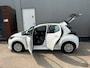 Toyota Yaris 1.5 Hybrid Active / 49.000 KM / 1E EIGENAAR / APPLE CARPLAY/ NL-AUTO / ACHTERUITRIJCAMERA/ECC/CRUISE CONTROL/TREKHAAK