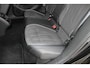 Volkswagen Passat Variant 1.5 eHybrid Elegance Business 272 Pk | Incl. 12 maanden Garantie | Stoelmassage | Stoelverwarming/ventilatie | Head-Up Display | Keyless entry/start | 360° Camera | Elektrisch wegklapbare trekhaak | Elektrische kofferbak | Sfeerverlichting | Elektrisch verstelbare stoelen met memory | Achterbank verwarmd | Adaptive cruise controle | Draadloze telefoonlader | Apple CarPlay/Android Auto | Navigatie | Climate controle |