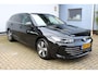 Volkswagen Passat Variant 1.5 eHybrid Elegance Business 272 Pk | Incl. 12 maanden Garantie | Stoelmassage | Stoelverwarming/ventilatie | Head-Up Display | Keyless entry/start | 360° Camera | Elektrisch wegklapbare trekhaak | Elektrische kofferbak | Sfeerverlichting | Elektrisch verstelbare stoelen met memory | Achterbank verwarmd | Adaptive cruise controle | Draadloze telefoonlader | Apple CarPlay/Android Auto | Navigatie | Climate controle |