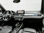BMW X1 sDrive20i xLine - Pano - Trekhaak - Head-Up - Camera