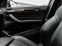 BMW X1 sDrive20i xLine - Pano - Trekhaak - Head-Up - Camera