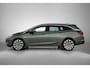 Opel Astra Sports Tourer 1.4 Innovation | 150pk | Navigatie | Camera | 18" Bi-Color Velgen | Trekhaak | AGR stoelen |