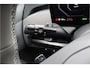 Kia EV3 Plus 81.4 kWh - Nieuw uit voorraad! - Stoel / Stuurwielverwarming - Dode hoek sensoren - Parkeersensoren - Fabrieksgarantie tot 12-2032 of 150.000 km