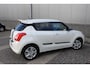 Suzuki Swift 1.0 Select | navigatie | achteruitrijcamera | carplay |