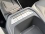 Kia EV3 GT-Line Business Edition 81.4 kWh | Rijdende Demo! | Draadloos Apple Carplay / Android Auto | Navigatiesysteem | Stoel + Stuurverwarming | Licht + Regensensor | Elektrisch Verstelbare Bestuurdersstoel | Cruise Control Adaptief | Dodehoekdetectie | 19"Lichtmetalen Velgen | Rijstrooksensor + Correctie
