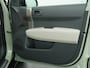 Kia EV3 GT-Line Business Edition 81.4 kWh - Elektrisch Verstelbare Bestuurdersstoel - Stoel-/Stuurverwarming - Apple Carplay/Android Auto - Adaptieve Cruise Control - Fabrieksgarantie t/m 2033