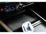 Volvo XC60 2.0 T8 AWD 299kW/407pk Aut8 MJ2027, NIEUW €88.610! Plug-in Ultra Black Exec. LUCHTVERING + BOWERS&WILKINS + PANORAMADAK + EL.TREKHAAK + HEAD-UP + PILOT ASSIST + STOELVERWARMING/-VENTILATIE&-MASSAGE + STUURVERARMING + 360 CAMERA + 21" LM-VELGEN!!