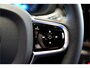 Volvo XC60 2.0 T8 AWD 299kW/407pk Aut8 MJ2027, NIEUW €88.610! Plug-in Ultra Black Exec. LUCHTVERING + BOWERS&WILKINS + PANORAMADAK + EL.TREKHAAK + HEAD-UP + PILOT ASSIST + STOELVERWARMING/-VENTILATIE&-MASSAGE + STUURVERARMING + 360 CAMERA + 21" LM-VELGEN!!