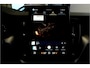 Volvo XC60 2.0 T8 AWD 299kW/407pk Aut8 MJ2027, NIEUW €82.945! Plug-in Ultra Black Exec. LUCHTVERING + BOWERS&WILKINS + PANORAMADAK + EL.TREKHAAK + HEAD-UP + PILOT ASSIST + STOELVERWARMING/-VENTILATIE&-MASSAGE + STUURVERARMING + 360 CAMERA + 21" LM-VELGEN!!