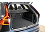 Volvo XC60 2.0 T8 AWD 299kW/407pk Aut8 MJ2027, NIEUW €82.945! Plug-in Ultra Black Exec. LUCHTVERING + BOWERS&WILKINS + PANORAMADAK + EL.TREKHAAK + HEAD-UP + PILOT ASSIST + STOELVERWARMING/-VENTILATIE&-MASSAGE + STUURVERARMING + 360 CAMERA + 21" LM-VELGEN!!