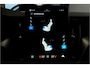 Volvo XC60 2.0 T8 AWD 299kW/407pk Aut8 MJ2027, NIEUW €82.945! Plug-in Ultra Black Exec. LUCHTVERING + BOWERS&WILKINS + PANORAMADAK + EL.TREKHAAK + HEAD-UP + PILOT ASSIST + STOELVERWARMING/-VENTILATIE&-MASSAGE + STUURVERARMING + 360 CAMERA + 21" LM-VELGEN!!