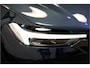 Volvo XC60 2.0 T8 AWD 299kW/407pk Aut8 MJ2027, NIEUW €82.945! Plug-in Ultra Black Exec. LUCHTVERING + BOWERS&WILKINS + PANORAMADAK + EL.TREKHAAK + HEAD-UP + PILOT ASSIST + STOELVERWARMING/-VENTILATIE&-MASSAGE + STUURVERARMING + 360 CAMERA + 21" LM-VELGEN!!
