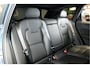 Volvo XC60 2.0 T8 AWD 299kW/407pk Aut8 MJ2027, NIEUW €82.945! Plug-in Ultra Black Exec. LUCHTVERING + BOWERS&WILKINS + PANORAMADAK + EL.TREKHAAK + HEAD-UP + PILOT ASSIST + STOELVERWARMING/-VENTILATIE&-MASSAGE + STUURVERARMING + 360 CAMERA + 21" LM-VELGEN!!
