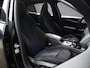 BMW 1-Serie 118i Executive Edition M Sport (SCHUIFDAK,APPLE CARPLAY,NAVI,SFEERVERLICHTING,SPOILER,CLIMATE,CRUISE,GETINT,LM VELGEN)