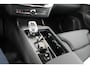 Volvo XC90 T8 Plug-in hybrid AWD Ultra Dark | Luchtvering | Head up display | 360 camera