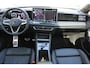 Volkswagen Tiguan 1.5 eHybrid R-Line Edition | Incl. 12 maanden Garantie | Panorama dak | Elektrisch wegklapbare trekhaak | Massage stoelen | Elektrisch verstelbare stoelen met memory | Head-Up Display | Stoelverwarming/ventilatie | 360° Camera | Harman/Kardon Audiosysteem | Achterbank verwarmd | Apple CarPlay/Android Auto | Stuurwielverwarming | Adaptive cruise controle | Elektrische kofferbakklep | Dodehoekdetectie |