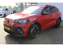 Volkswagen Tiguan 1.5 eHybrid R-Line Edition | Incl. 12 maanden Garantie | Panorama dak | Elektrisch wegklapbare trekhaak | Massage stoelen | Elektrisch verstelbare stoelen met memory | Head-Up Display | Stoelverwarming/ventilatie | 360° Camera | Harman/Kardon Audiosysteem | Achterbank verwarmd | Apple CarPlay/Android Auto | Stuurwielverwarming | Adaptive cruise controle | Elektrische kofferbakklep | Dodehoekdetectie |
