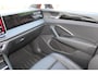 Volkswagen Tiguan 1.5 eHybrid R-Line Edition | Incl. 12 maanden Garantie | Panorama dak | Elektrisch wegklapbare trekhaak | Massage stoelen | Elektrisch verstelbare stoelen met memory | Head-Up Display | Stoelverwarming/ventilatie | 360° Camera | Harman/Kardon Audiosysteem | Achterbank verwarmd | Apple CarPlay/Android Auto | Stuurwielverwarming | Adaptive cruise controle | Elektrische kofferbakklep | Dodehoekdetectie |