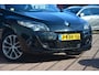 Renault Megane megane cabrio Nette Megane cabrio zeer goed onderhouden laatste grote beurt bij 202000km met oa panoramadak leren bekleding stoelverwarming xenon pdc lmv navigatie