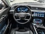 Audi E-tron E-tron 50 Quattro Launch edition plus 71 kWh, Pano, Apple Carplay, 22" Velgen, Black Optik, ACC, Memory, PDC, Leder
