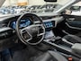 Audi E-tron E-tron 50 Quattro Launch edition plus 71 kWh, Pano, Apple Carplay, 22" Velgen, Black Optik, ACC, Memory, PDC, Leder