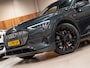 Audi E-tron E-tron 50 Quattro Launch edition plus 71 kWh, Pano, Apple Carplay, 22" Velgen, Black Optik, ACC, Memory, PDC, Leder