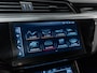 Audi E-tron E-tron 50 Quattro Launch edition plus 71 kWh, Pano, Apple Carplay, 22" Velgen, Black Optik, ACC, Memory, PDC, Leder