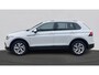 Volkswagen Tiguan 1.5 TSI 150pk DSG Life Business | Panoramadak | Wekl. trekhaak | Keyless | Stoelverwarming