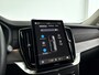 Volvo XC90 T8 Plug-in hybrid AWD Ultra Dark | Panoramadak | 360° camera | Bowers & Wilkins | Luchtvering | Head-up display | Stoelventilatie | Trekhaak