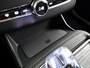 Volvo XC90 T8 Plug-in hybrid AWD Ultra Dark | Panoramadak | 360° camera | Bowers & Wilkins | Luchtvering | Head-up display | Stoelventilatie | Trekhaak