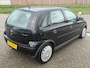 Opel Corsa 1.2-16V Essentia 5 deurs 80PK! TOPSTAAT l NIEUWE APK! Airco ECC l Elek ramen l Elek spiegels!